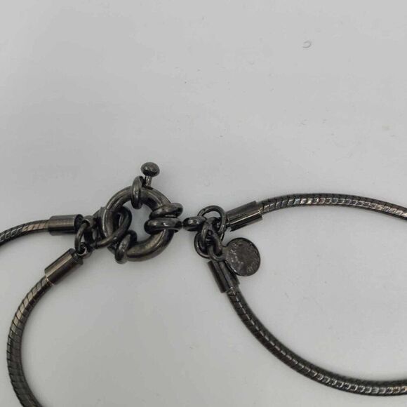 J Crew Gunmetal Snake Chain Long Bow Double Strand Necklace  NWOT! - Picture 4 of 9